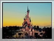 Disneyland Resort Paris, Zamek, Disneyland, Paryż, Francja