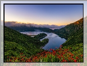 Góry, Azory, Drzewa, Jezioro, Wyspa Sao Miguel, Portugalia, Chmury, Lagoa do Fogo